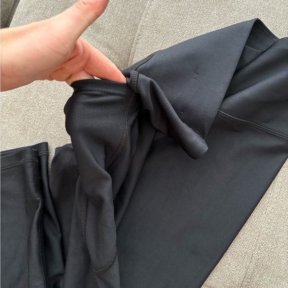 Under armor compression running leggings - Picture 4 of 4